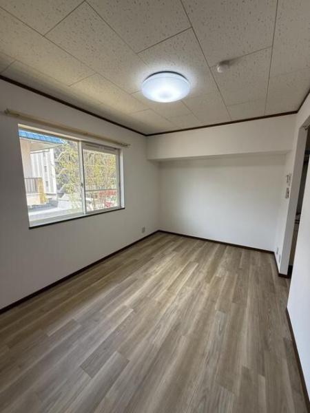 八王子市元横山町２丁目のアパート