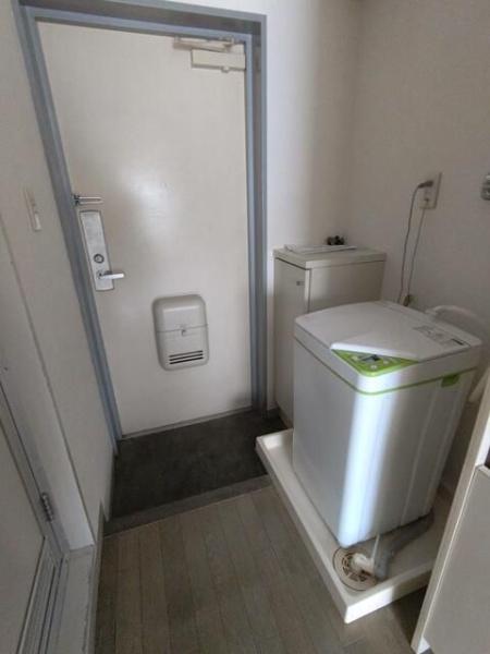 八王子市子安町４丁目のマンション