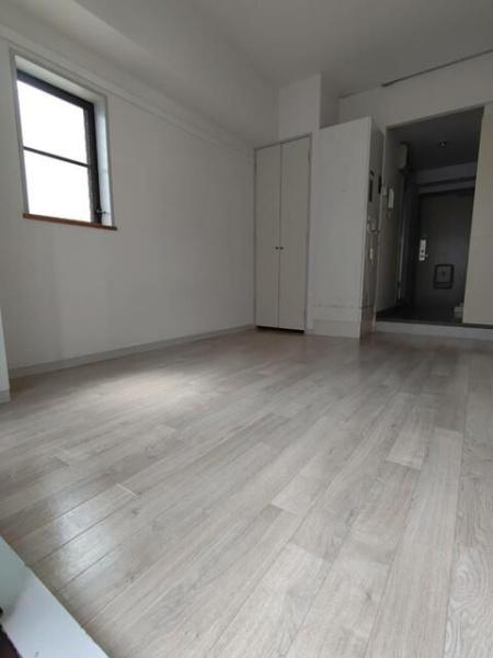 八王子市子安町４丁目のマンション