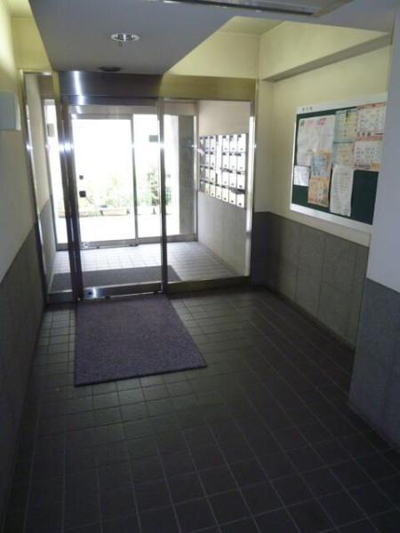 八王子市子安町４丁目のマンション