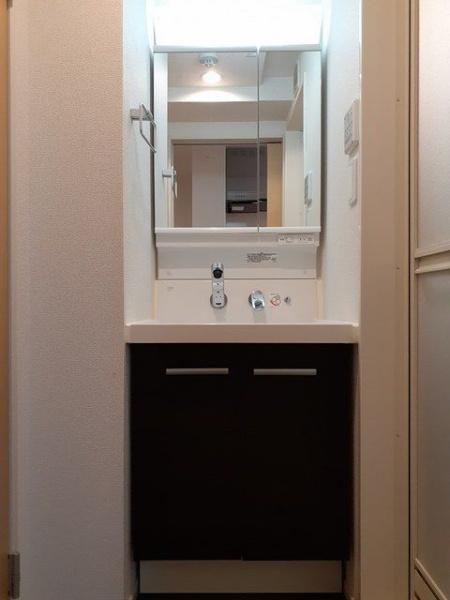 八王子市元本郷町２丁目のマンション