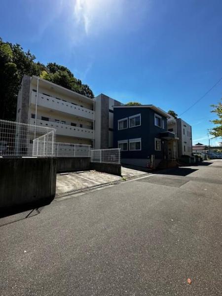 八王子市西片倉１丁目のアパート
