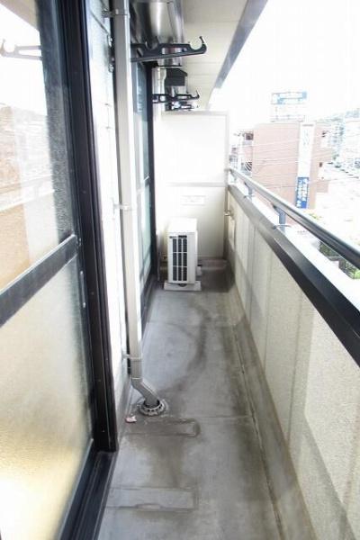 日野市三沢１丁目のマンション