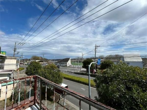 八王子市小比企町の貸家