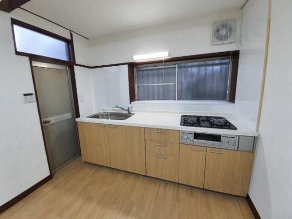 八王子市小比企町の貸家