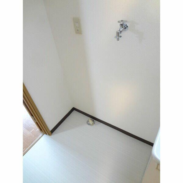 八王子市散田町５丁目のアパート