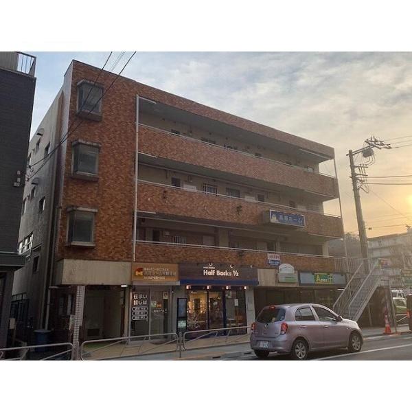八王子市初沢町のマンション