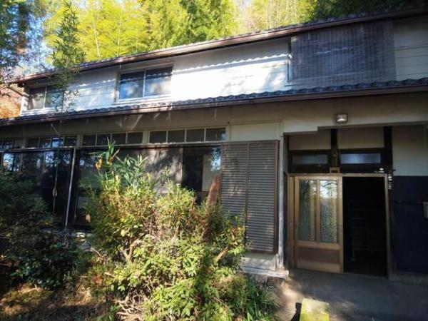 八王子市小比企町の貸家
