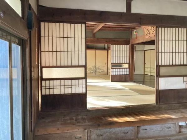 八王子市小比企町の貸家