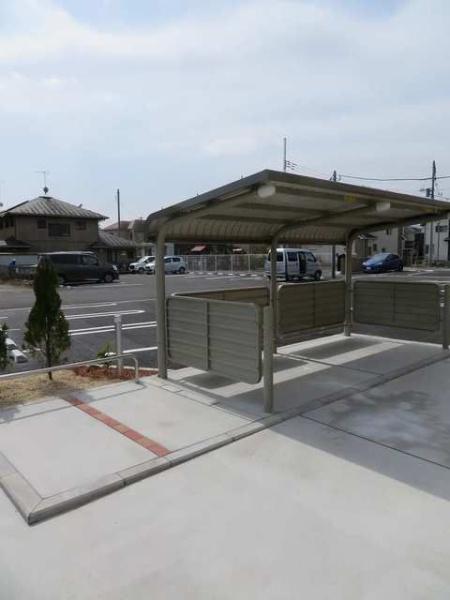 八王子市上壱分方町のアパート