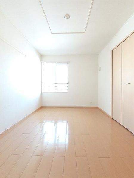 八王子市南大沢２丁目のアパート