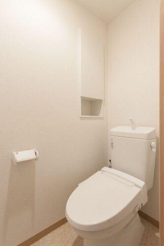 日野市万願寺３丁目のマンション