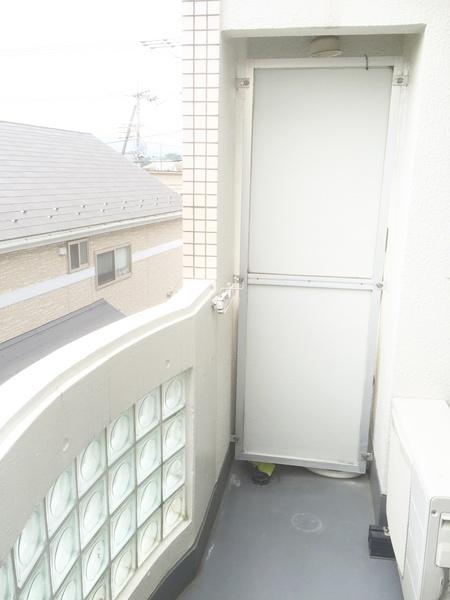 八王子市中野上町４丁目のマンション