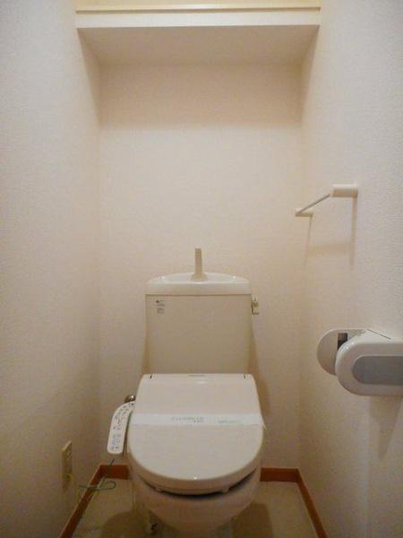 八王子市四谷町のマンション