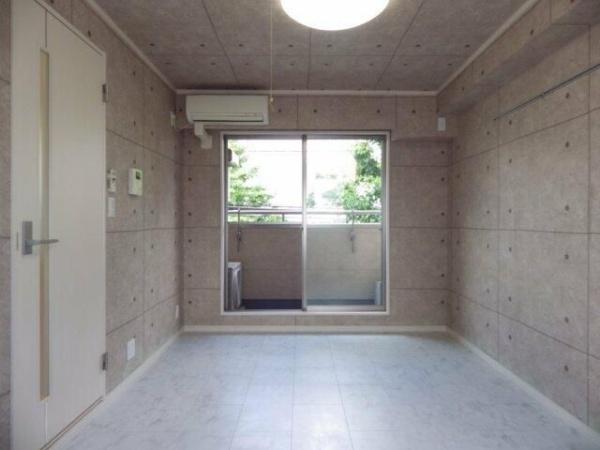八王子市子安町１丁目のマンション