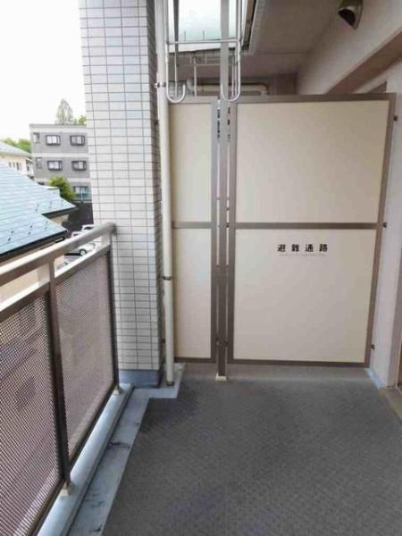 八王子市松木のマンション
