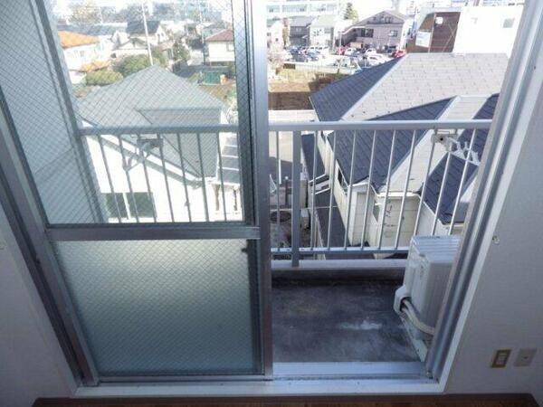 八王子市大和田町４丁目のマンション