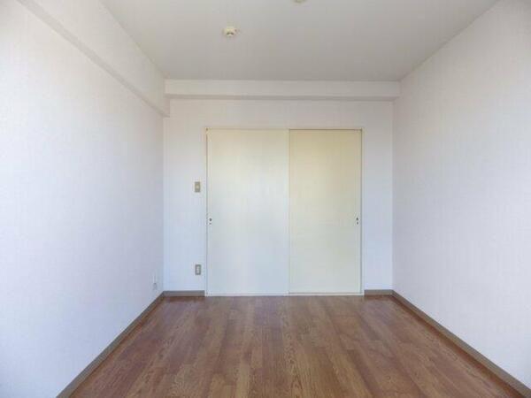 八王子市大和田町４丁目のマンション