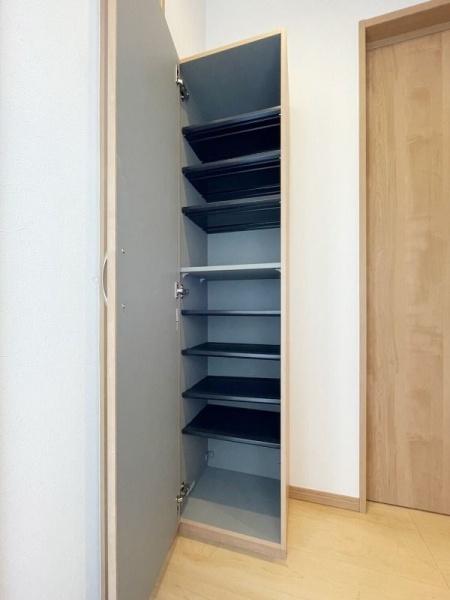 八王子市元横山町３丁目のアパート