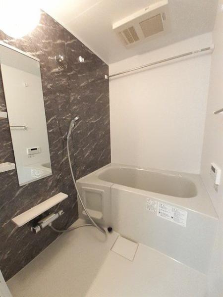 八王子市台町４丁目のアパート