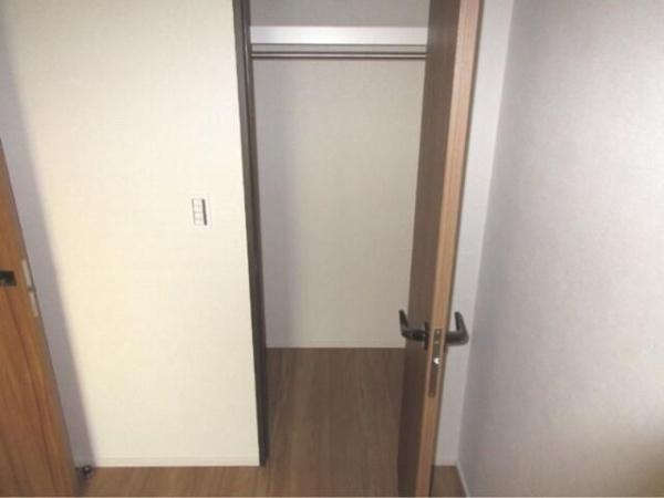 八王子市千人町１丁目のマンション