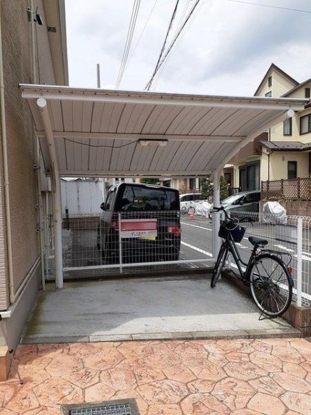 八王子市楢原町のアパート