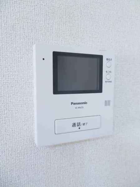 日野市石田１丁目のアパート