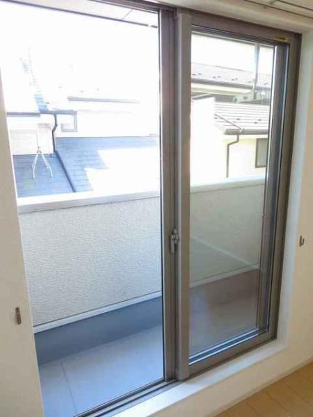 日野市石田１丁目のアパート