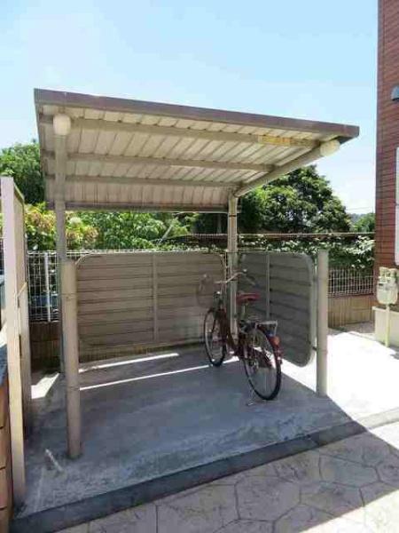 日野市石田１丁目のアパート