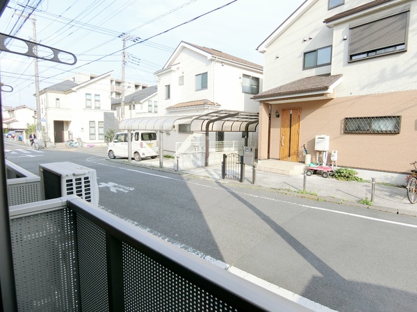 八王子市千人町３丁目のアパート