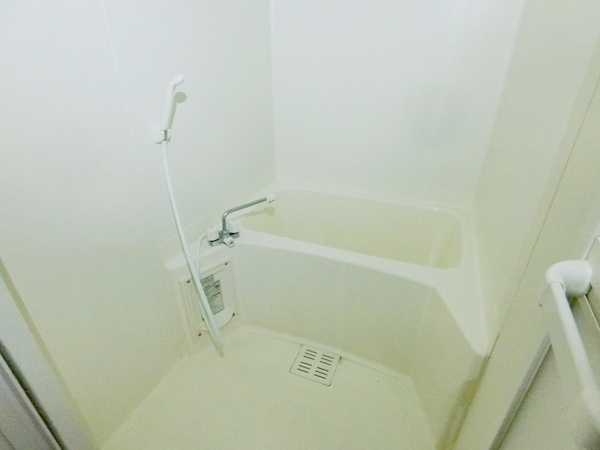 八王子市千人町３丁目のアパート