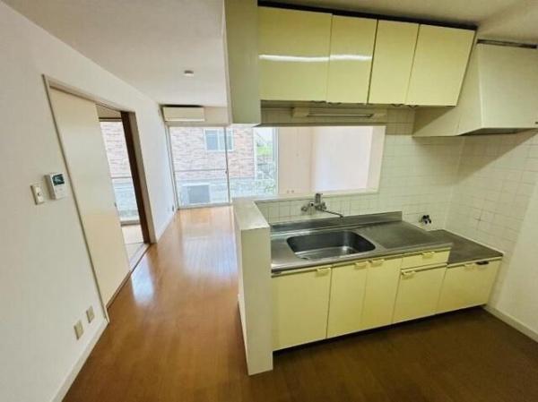 八王子市下恩方町のマンション