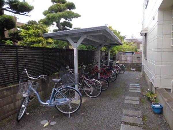 八王子市丹木町１丁目のアパート