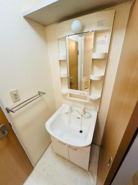 八王子市丹木町１丁目のアパート