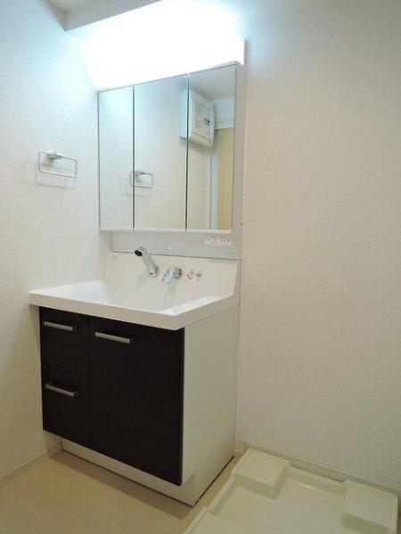 八王子市越野のマンション
