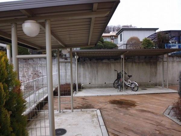 八王子市西片倉１丁目のアパート