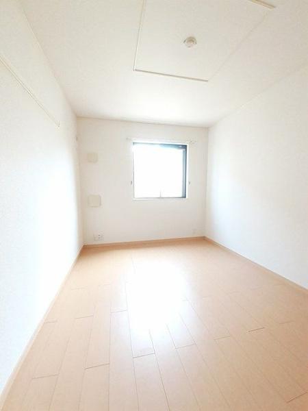 八王子市丹木町３丁目のアパート