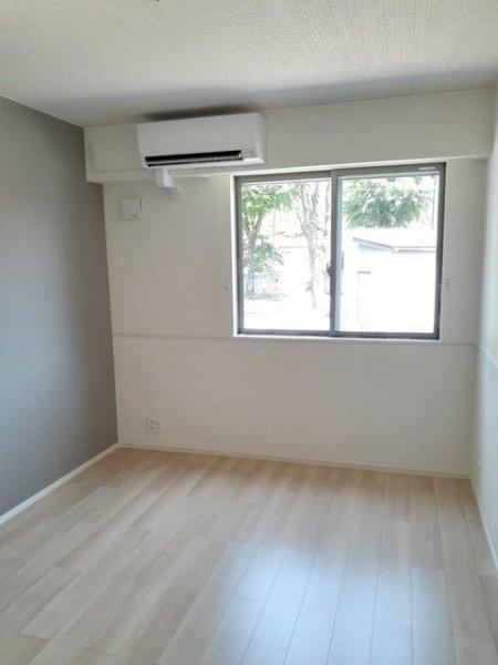 八王子市元八王子町３丁目のアパート