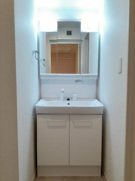 八王子市元八王子町３丁目のアパート
