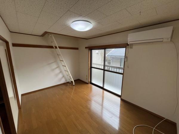 日野市万願寺３丁目のアパート