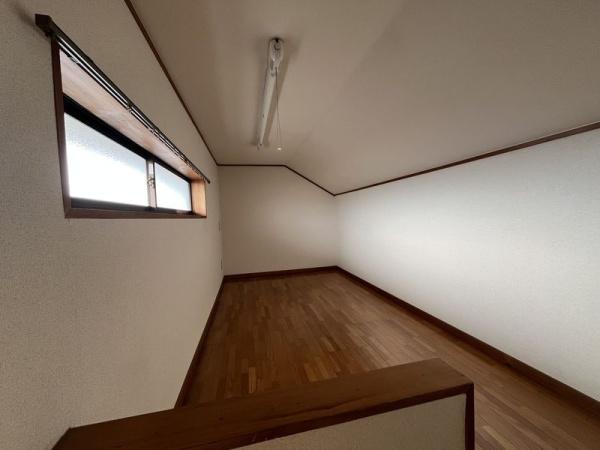 日野市万願寺３丁目のアパート