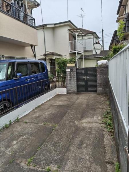 八王子市川口町の貸家