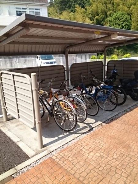 八王子市越野のアパート
