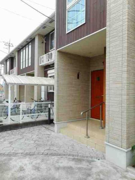 八王子市弐分方町のアパート