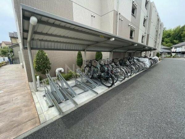 八王子市七国２丁目のマンション