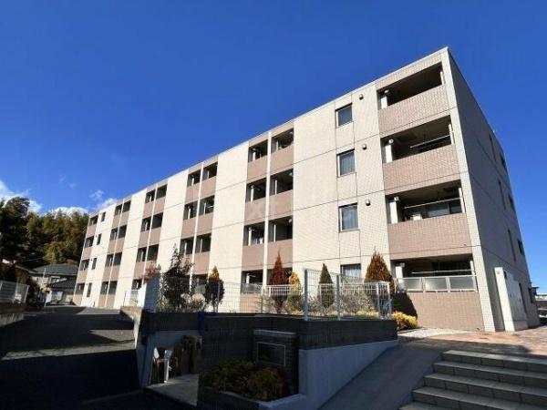 八王子市七国２丁目のマンション