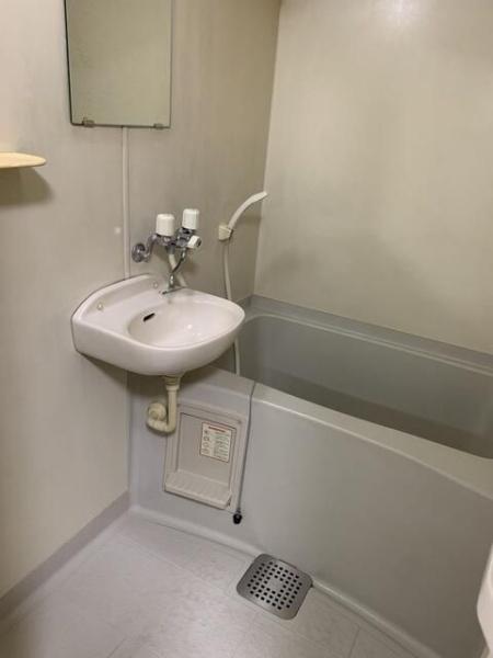 八王子市暁町２丁目のアパート