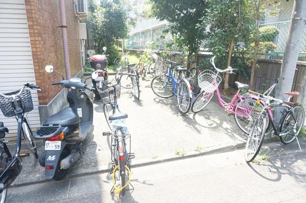 八王子市別所１丁目のマンション