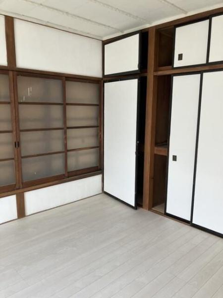 八王子市東浅川町の貸家