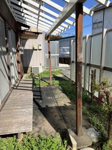 八王子市東浅川町の貸家